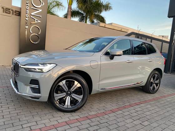 VOLVO XC60 2.0 T8 RECHARGE PLUS AWD GEARTRONIC VOLVO XC60 2.0 T8 RECHARGE PLUS AWD GEARTRONIC